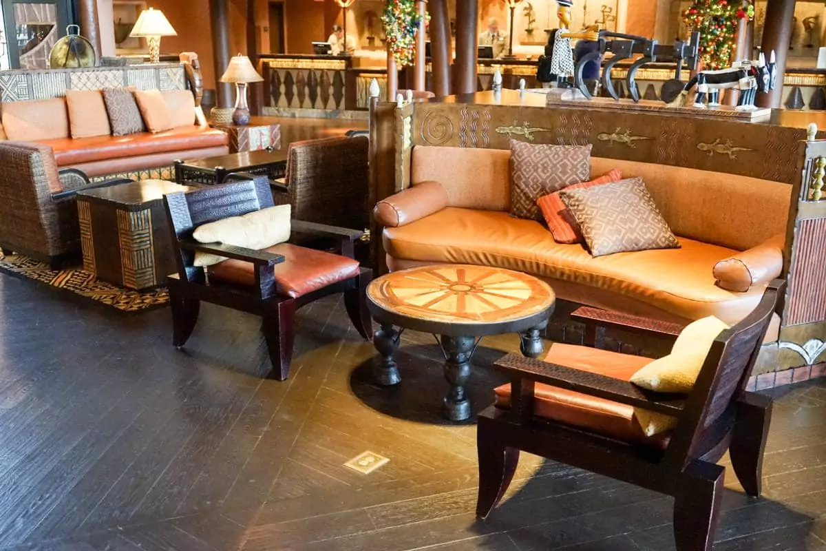Animal Kingdom Lodge lobby details
