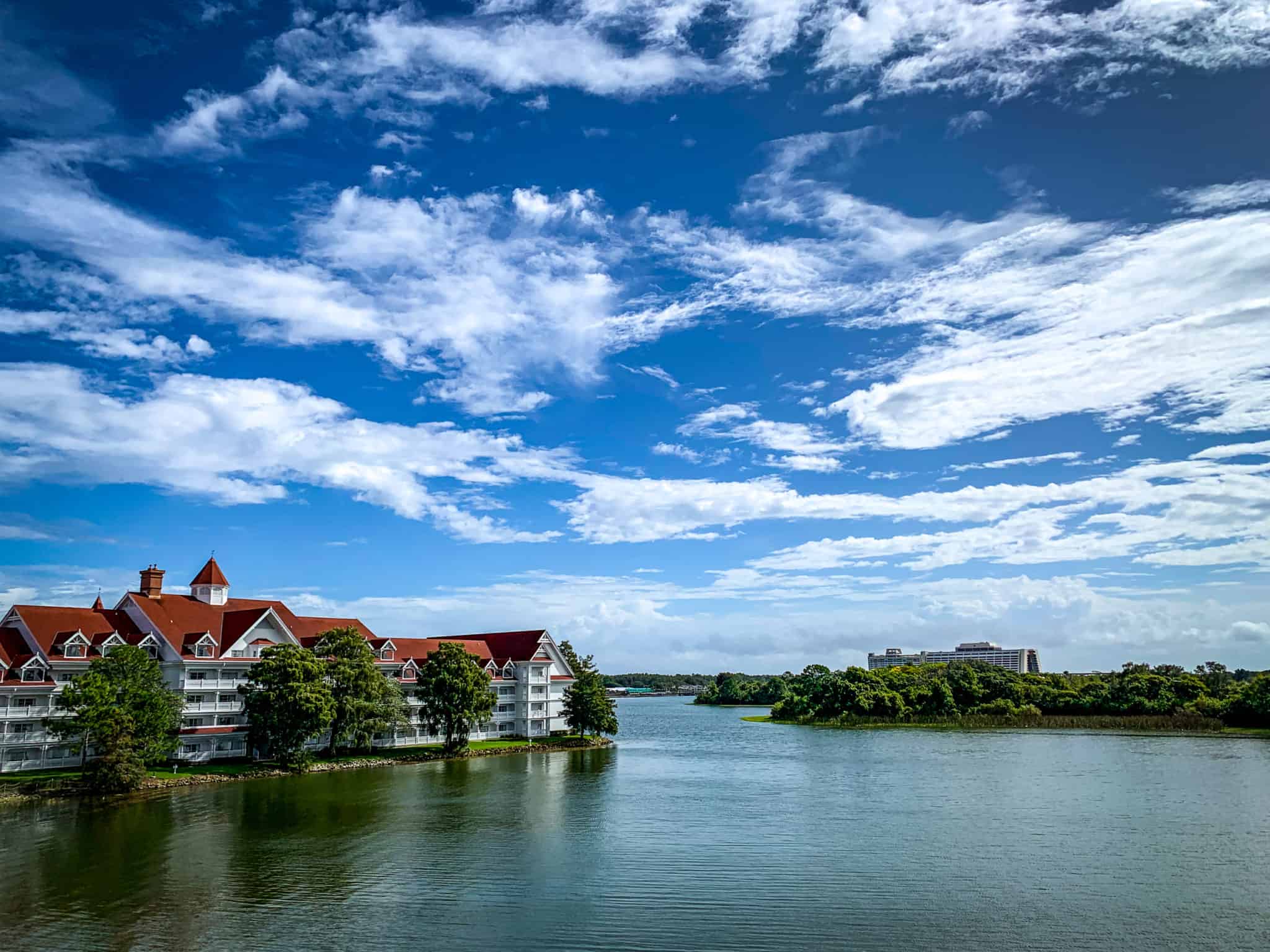 Grand Floridian standard room style and furnishings
